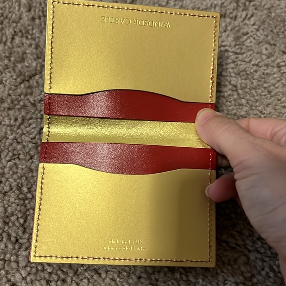 Windsor Castle Crown Leather Card wallet - Picture 2 of 4